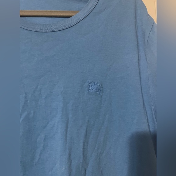 Mens Burberry T- Shirt - Picture 2 of 4